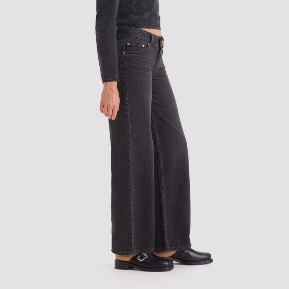 Levi's Women's Superlow Super Loose Fit Straight Leg Jeans Black Denim 27x32 NWT - Picture 3 of 10